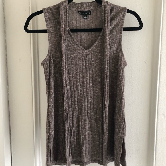 B collection by Bobeau knit top - Picture 1 of 5